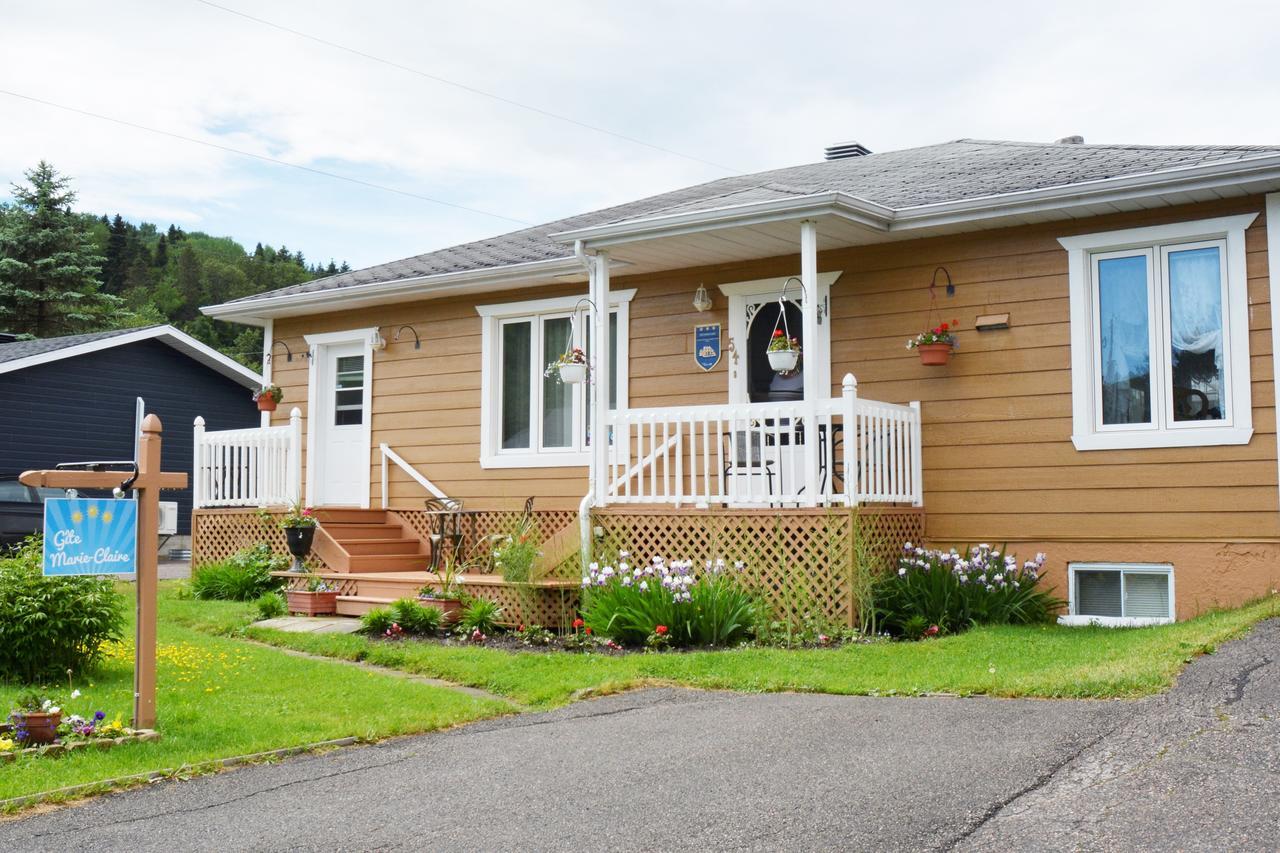 Gite Marie-Claire Petit-Saguenay Exterior foto